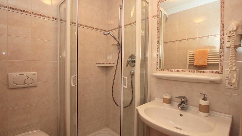 Santa Cristina Val Gardena Bed And Breakfast Iman חדר תמונה
